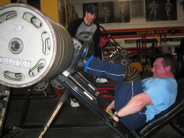 legpresswith1100.jpg